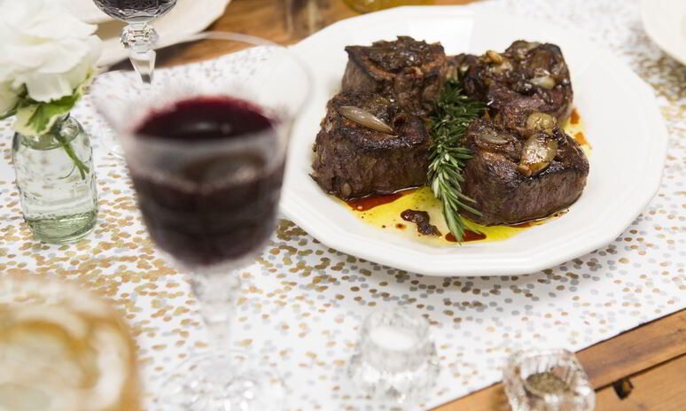 Рецепт стейки с жареным луком-шалот