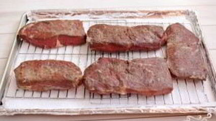 стейки в духовке