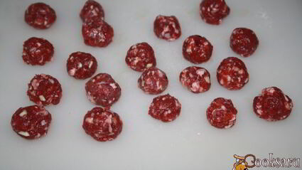 фунчоза с говяжьими тефтельками и овощами