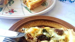 Киш с тефтелями, тыквой и сыром Дор блю