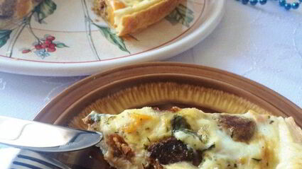 киш с тефтелями, тыквой и сыром дор блю