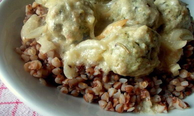 Рецепт куриные тефтели со шпинатом и творогом