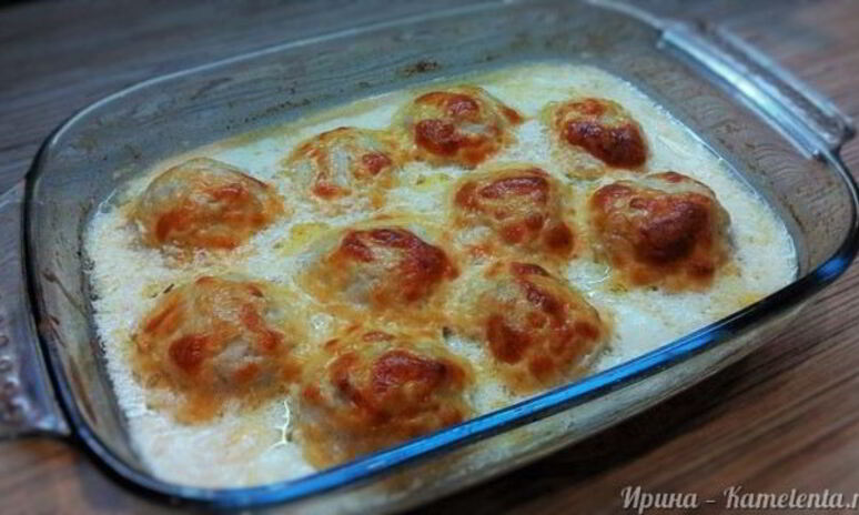 Рецепт куриные тефтели в сметанном соусе