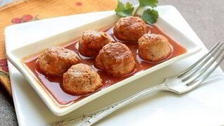 Мясные тефтели с рисом