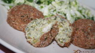 Паровые куриные тефтельки с отрубями