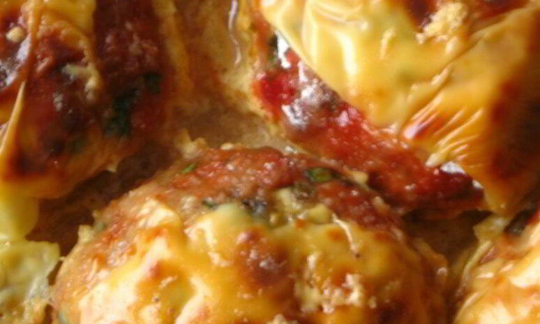 Рецепт свекольно-мясные тефтели с грибной начинкой