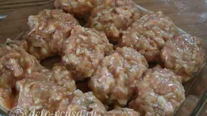 тефтели из индейки с рисом