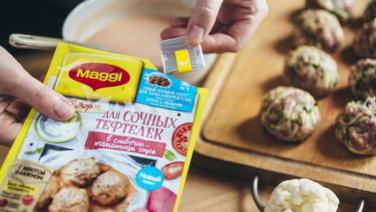 тефтели из индейки в сливочно-томатном соусе