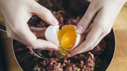 тефтели с грецкими орехами в соусе