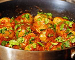 Тефтели с подливкой куриные