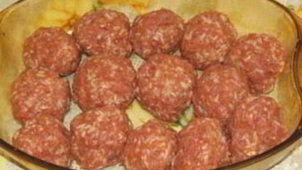 тефтели с подливой в духовке