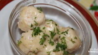 Тефтели в молочном соусе