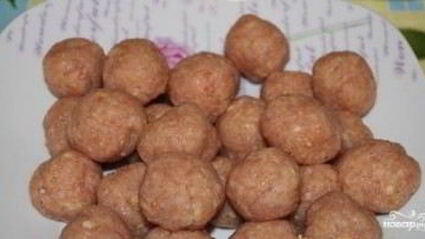 тефтели в молочном соусе