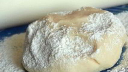 постные вареники с вишней