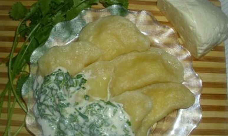 Рецепт вареники с брынзой и супер-соус