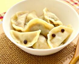 Вареники с капустой и зеленью