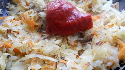 вареники с капустой из яичного теста