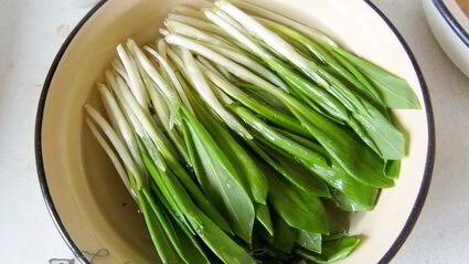 вареники с творогом и черемшой