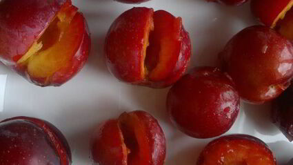 вареники со сливами