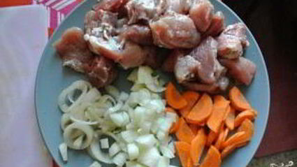 жаркое со свининой и картошкой