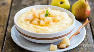 Пшеничная каша с грушей