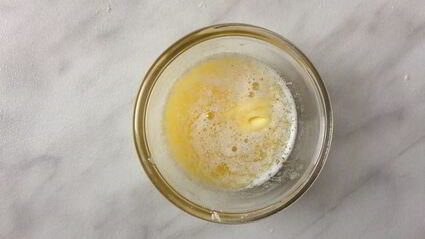 булочки с пеканом в кленовом сиропе