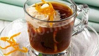 Холодный апельсиновый сок с кофе по-бразильски