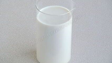 коктейль с ликером амаретто и мороженым