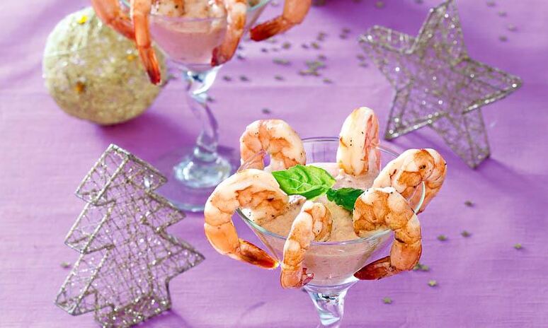 Рецепт креветочный коктейль с томатным дипом