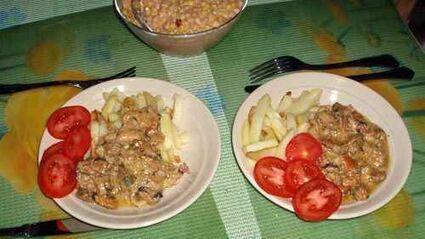 морской коктейль с овощами