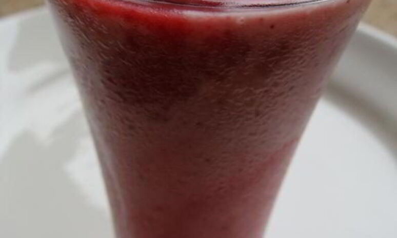 Рецепт витаминный напиток ягодка мэдли