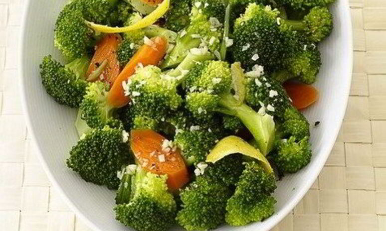 Рецепт горячий салат из брокколи по-китайски