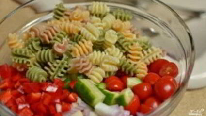 итальянский салат с пастой