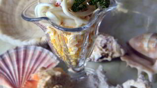 Салат из кальмаров с плавленым сыром