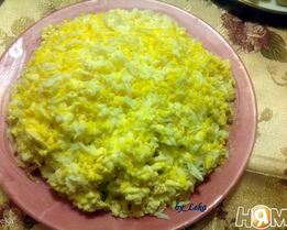 Салат из кальмаров, яблок и сыра