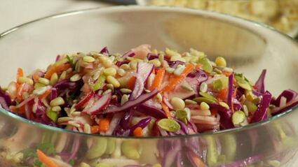 салат из краснокочанной капусты