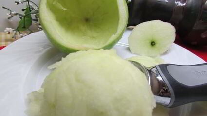 салат из печени трески с яблоком