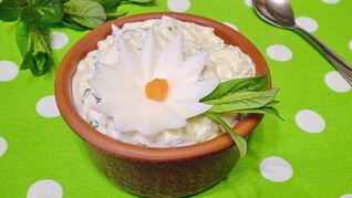 Салат из творога с зеленью