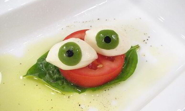 Рецепт салат капрезе на хэллоуин