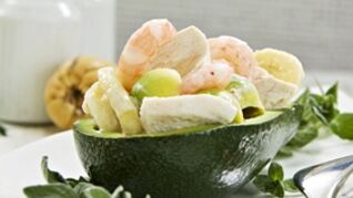 Салат-коктейль с куриным филе