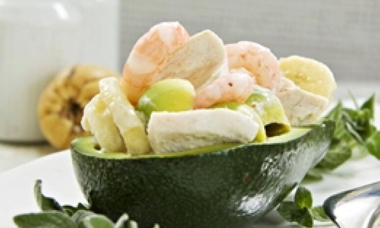 Рецепт салат-коктейль с куриным филе