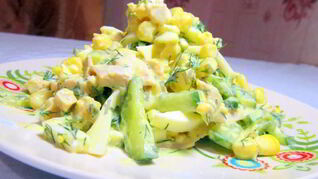 Салат копченая грудка кукуруза