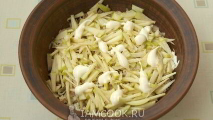 салат мимоза с горбушей