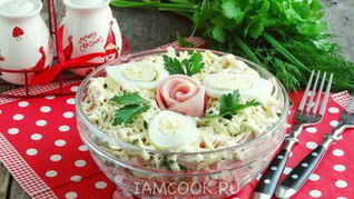 Салат Нежность с ветчиной и огурцами