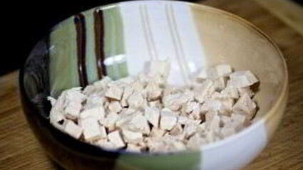 салат новогодний с черносливом