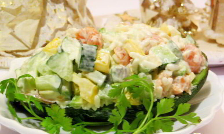 Рецепт салат с авокадо и форелью