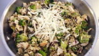 салат с брокколи и грибами