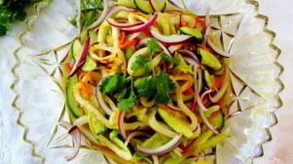 салат с кальмарами классический