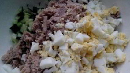 салат с тунцом в тарталетках