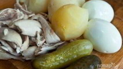 столичный салат с курицей